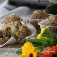 IMG_7330_zucchinimuffins